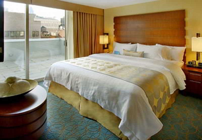 Fairfield Inn & Suites By Marriott New York Manhattan/Fifth Avenue Exterior photo
